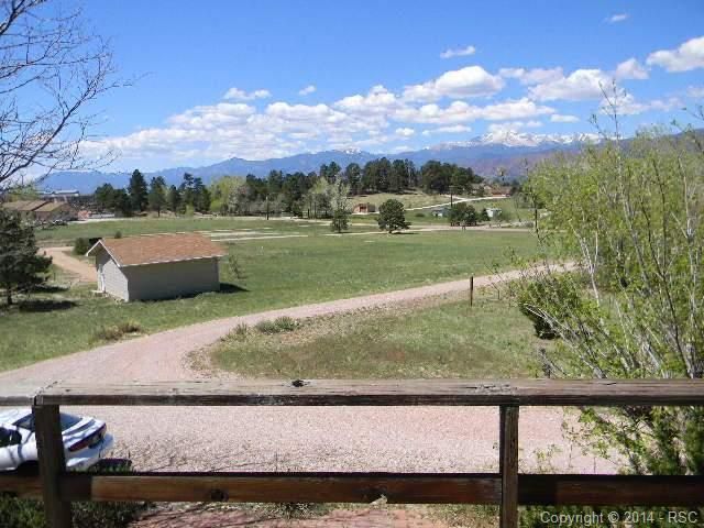 9915 Kit Carson Ln, Colorado Springs, CO 80920