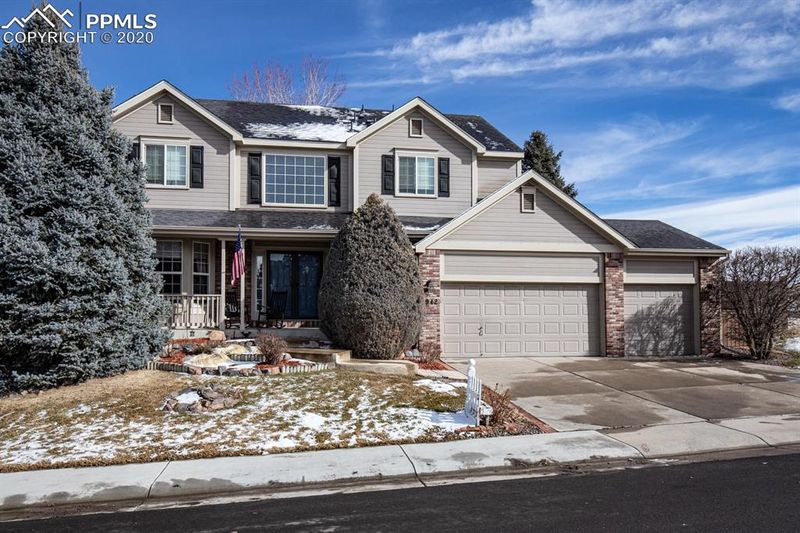 9942 Hawthorne St, Highlands Ranch, CO 80126