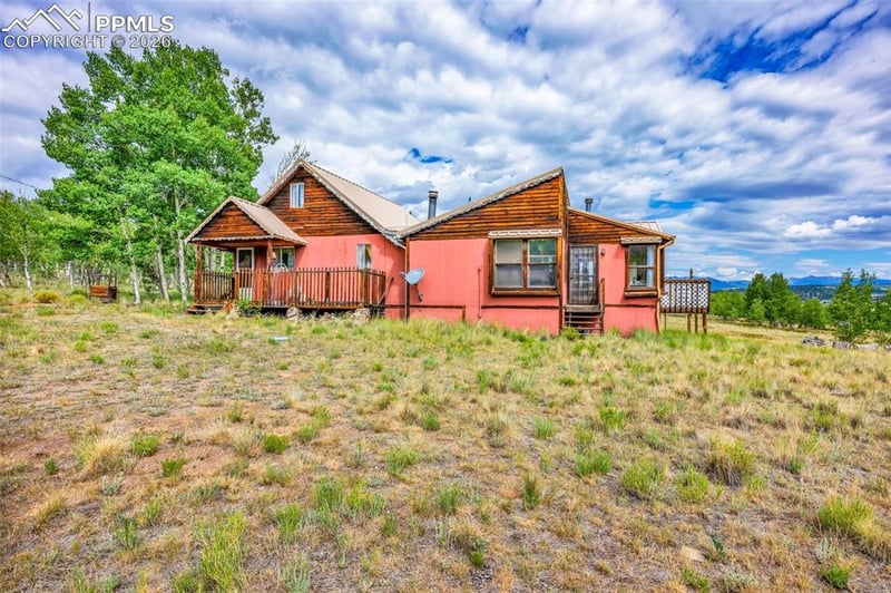 997 Wells Fargo Cir, Jefferson, CO 80456