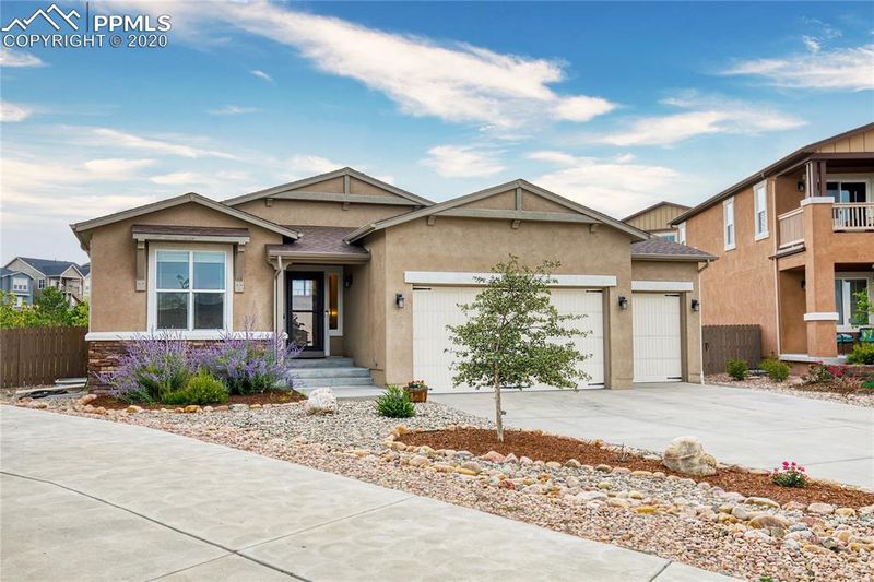 9975 Cub Lake Trl, Colorado Springs, CO 80924