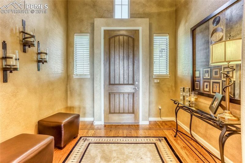 9983 Pinedale Dr, Colorado Springs, CO 80920