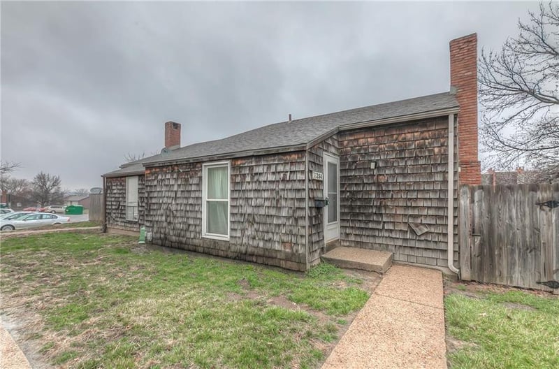 11264 College Ave, Kansas City, MO 64137