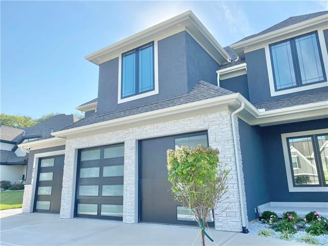 8913 N Crescent Ave, Kansas City, MO 64157