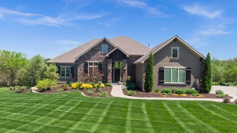 18149 Goddard St, Overland Park, KS 66013