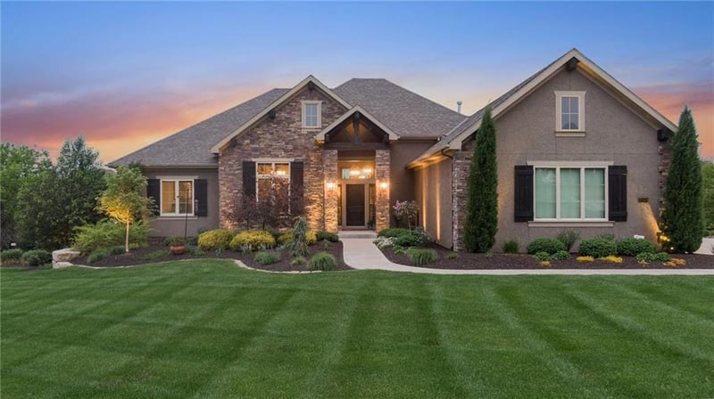 18149 Goddard St, Overland Park, KS 66013