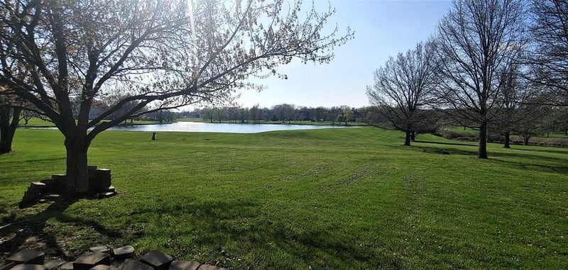 10467 W 150th St, Overland Park, KS 66221