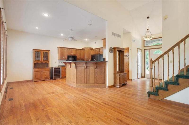 16004 E 77th Ter, Kansas City, MO 64139