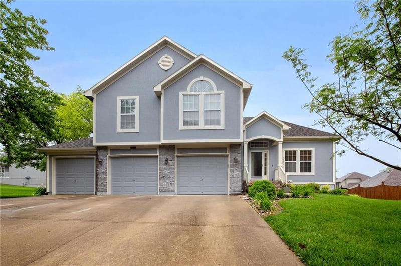 16004 E 77th Ter, Kansas City, MO 64139
