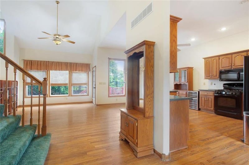 16004 E 77th Ter, Kansas City, MO 64139
