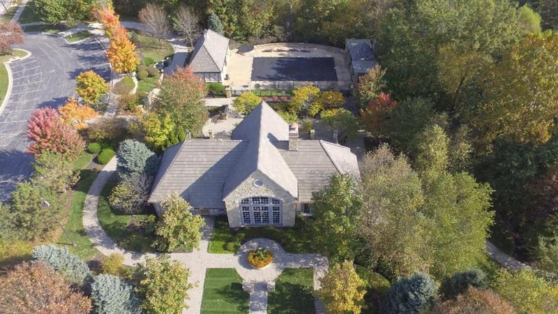 8533 N Mckinley Ave, Kansas City, MO 64157