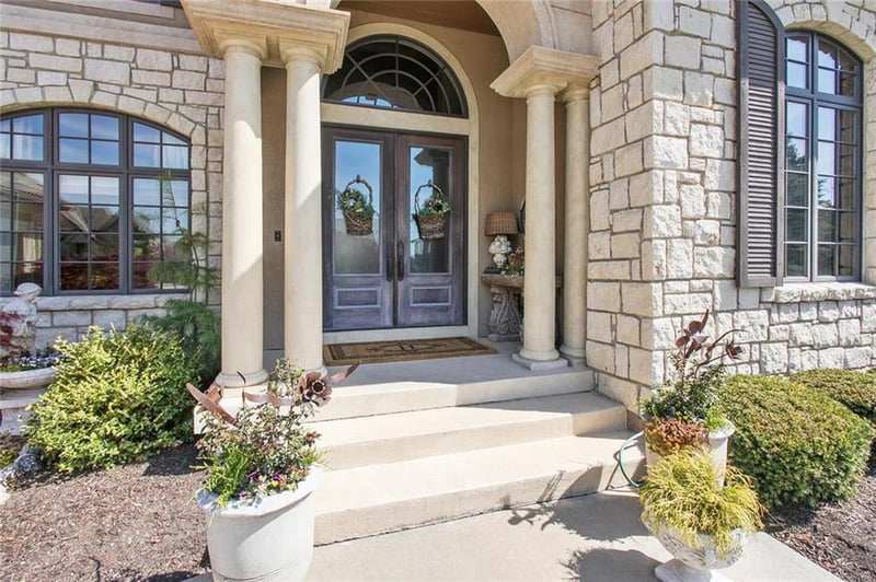 12714 W 160th Ter, Overland Park, KS 66062