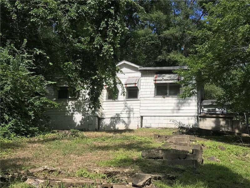 1951 S 98th St, Edwardsville, KS 66111
