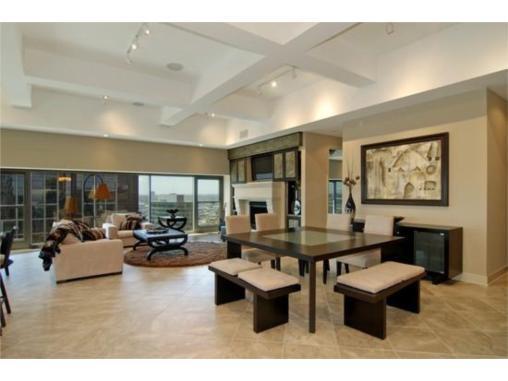 1101 Walnut #2009 St #2009, Kansas City, MO 64106