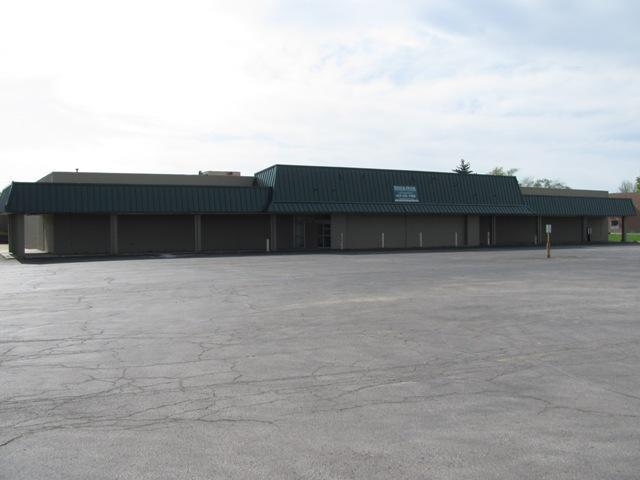 2924 S 4th St, Leavenworth, KS 66048