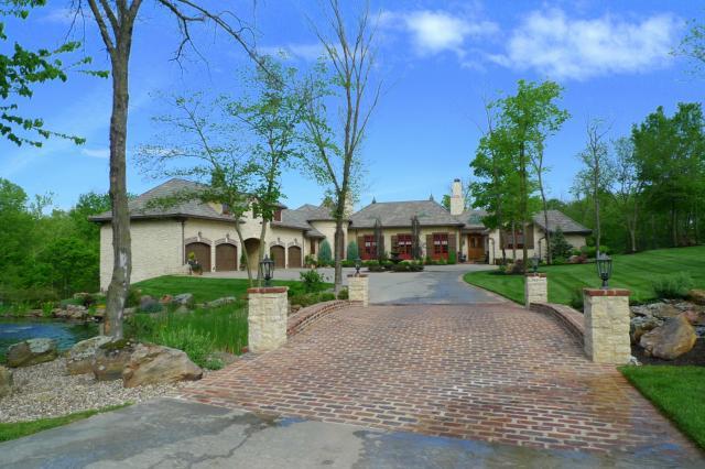 8619 N Donnelly Ave, Kansas City, MO 64157
