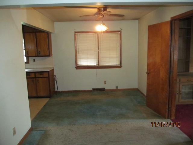 115 O E Ave, Wood Heights, MO 64024