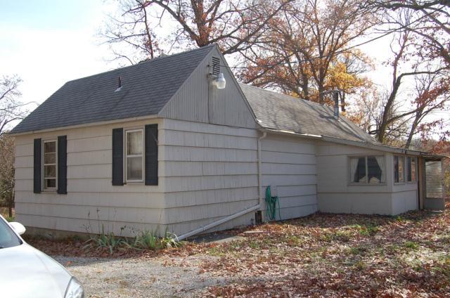 8150 Rhinehart Rd, Kansas City, MO 64139