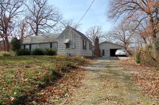 8150 Rhinehart Rd, Kansas City, MO 64139