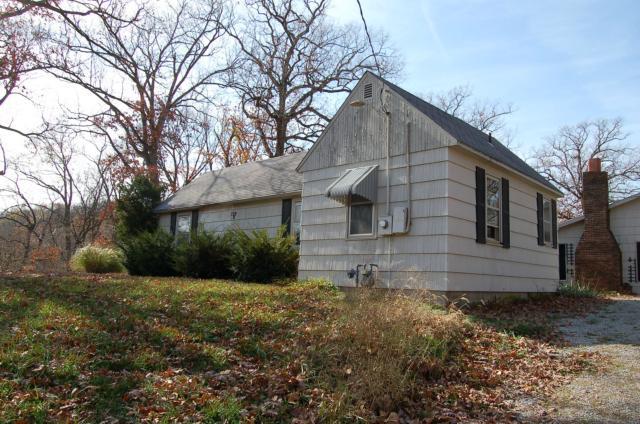 8150 Rhinehart Rd, Kansas City, MO 64139