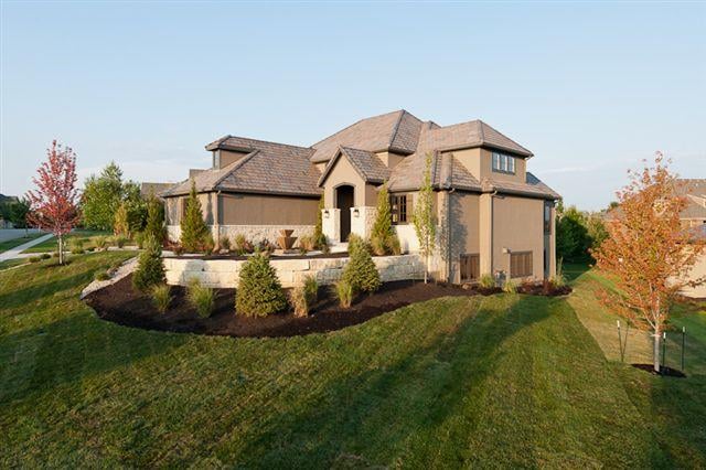 11309 W 163rd St, Overland Park, KS 66062