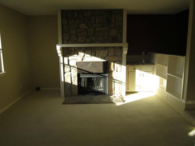 1303 Westbrooke St, Lawrence, KS 66049