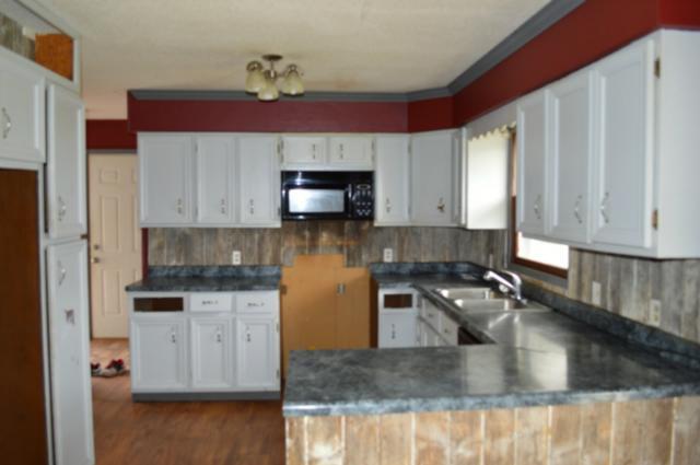 2217 Dewey St, Unionville, MO 63565