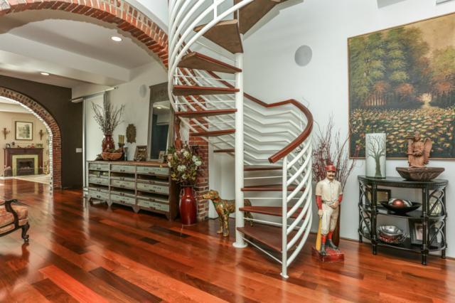 308 W 8th St #200, Kansas City, MO 64105