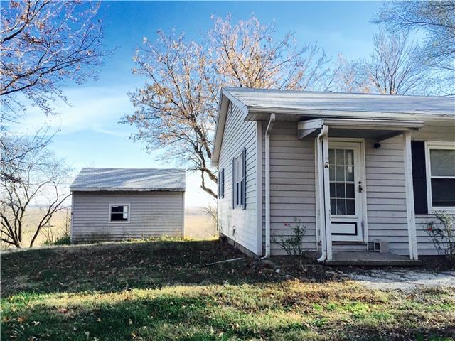6381 T Hw, Camden, MO 64017