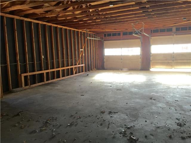 6381 T Hw, Camden, MO 64017
