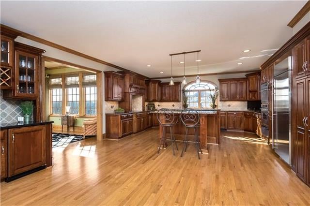 18247 Goddard St, Overland Park, KS 66013