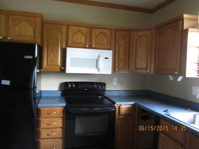 330 W Dayton Ave, Burlingame, KS 66413