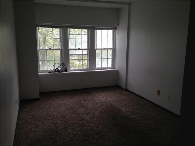 1310 Admiral Blvd, Kansas City, MO 64106