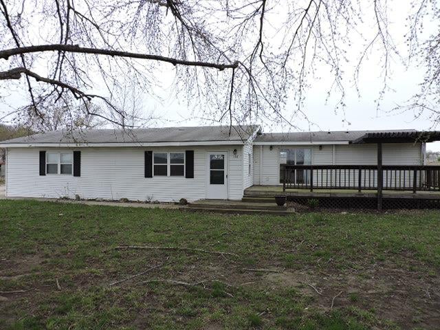 120 River Rd, Farley, MO 64028