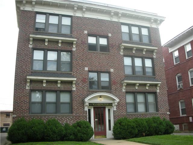 3743 Washington St, Kansas City, MO 64111