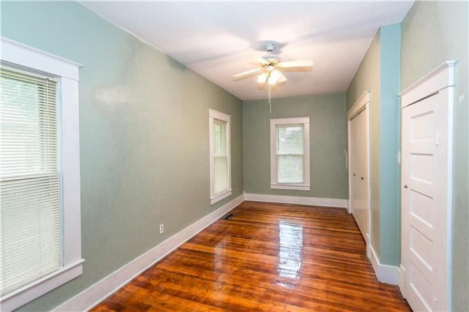 201 Main St, Farley, MO 64028