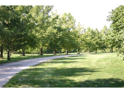 500 SE M 150 Hw, Lee's Summit, MO 64081