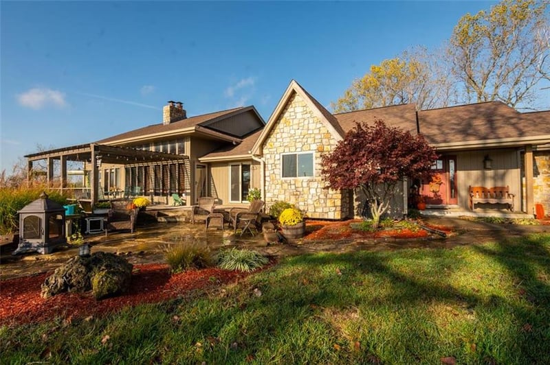 3000 E Mechanic St, Harrisonville, MO 64701
