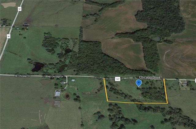 13422 NE Chicago Dr, Breckenridge, MO 64625