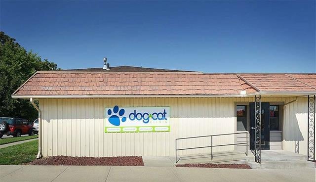 1101 5th St, Leavenworth, KS 66048