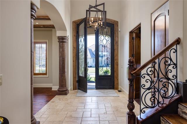5609 Golden Bear Dr, Overland Park, KS 66223
