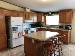 115 W 4th St, Pickering, MO 64476