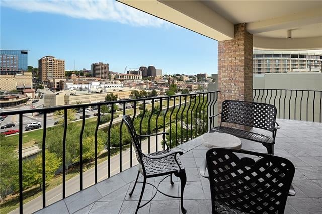 433 Ward Pw #6E, Kansas City, MO 64111