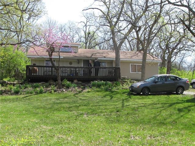 9417 NW Canyon Dr, Kansas City, MO 64139