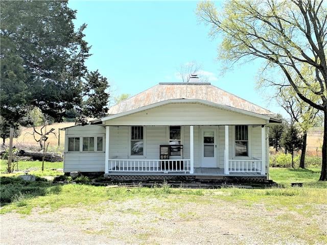 7741 SE Us 40 Hw, Tecumseh, KS 66542