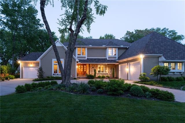 9905 Buena Vista St, Overland Park, KS 66207