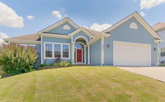16011 E 78th St, Kansas City, MO 64139