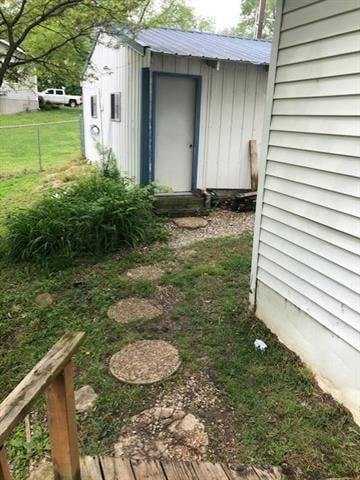 417 E 3rd St, Linwood, KS 66052