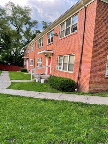 3000 E 49 St, Kansas City, MO 64130
