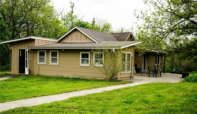 312 233 St, Cleveland, MO 64734