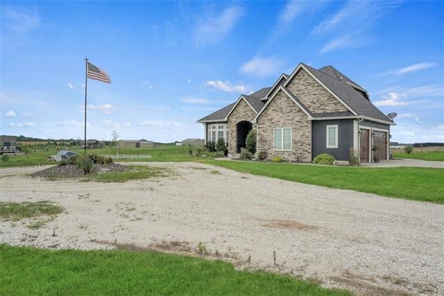 16808 Stillwell Rd, Bonner Springs, KS 66012